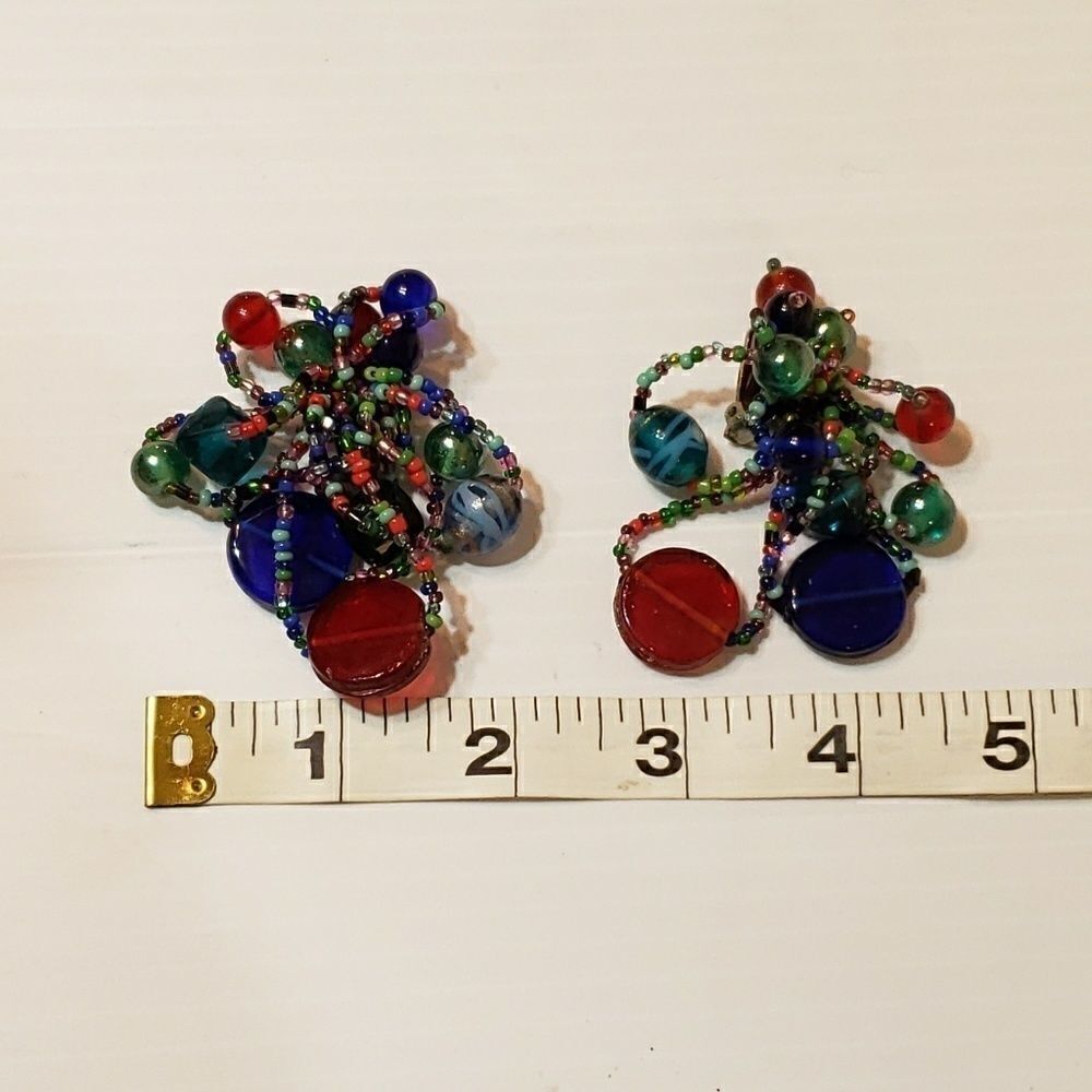 Vintage Hand Beaded Cluster Clip On Earrings - Picture 4 of 6